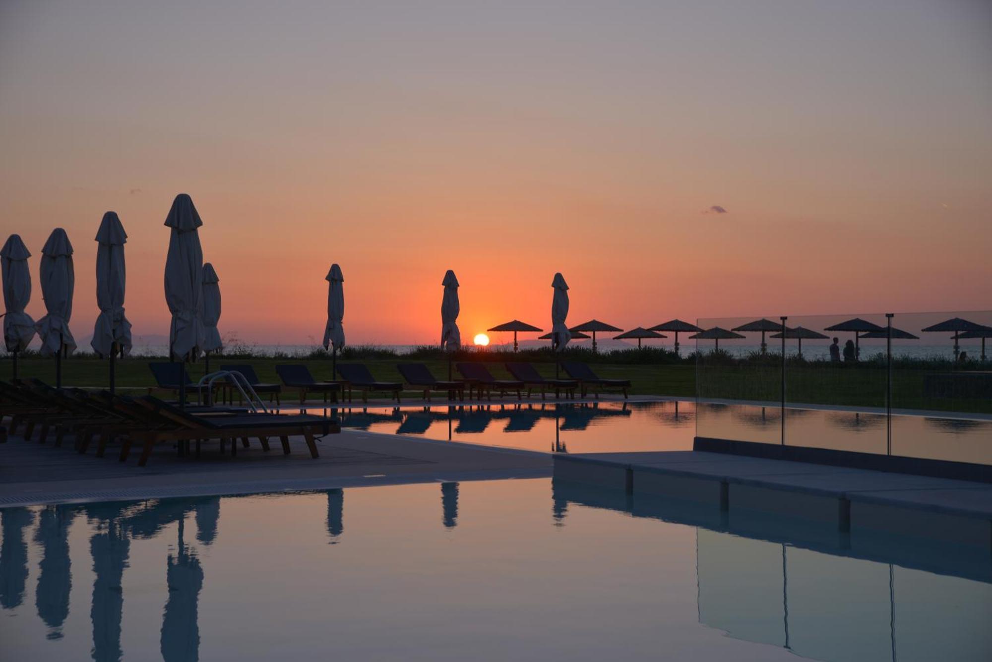 Thalassa Suites Almiros Beach Exterior foto